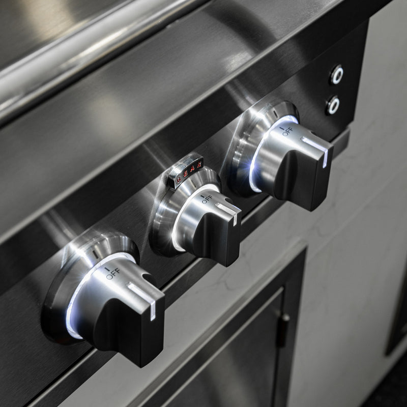 Load image into Gallery viewer, Summerset Sizzler Pro 32″ Built-In Grill – with LED Lights, Stainless Steel Grates, and Rotisserie Back Burner
