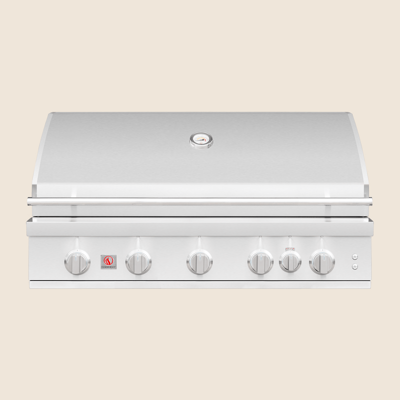Load image into Gallery viewer, Summerset Sizzler Pro 40″ Built-in Grill with LED lighting and stainless steel construction
