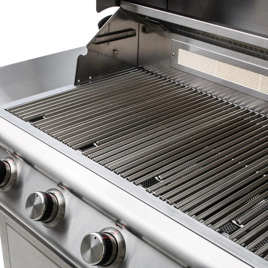 Blaze Premium LTE 32-Inch 4-Burner Built-In Gas Grill With Rear Infrared Burner & Grill Lights