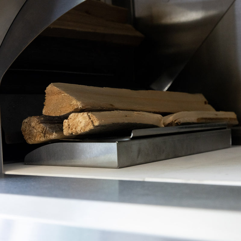 Load image into Gallery viewer, Summerset Hybrid Pizza Oven – Outdoor Stainless Steel Gas and Wood-Fired Pizza Oven with Cooking Stone and Adjustable Feet
