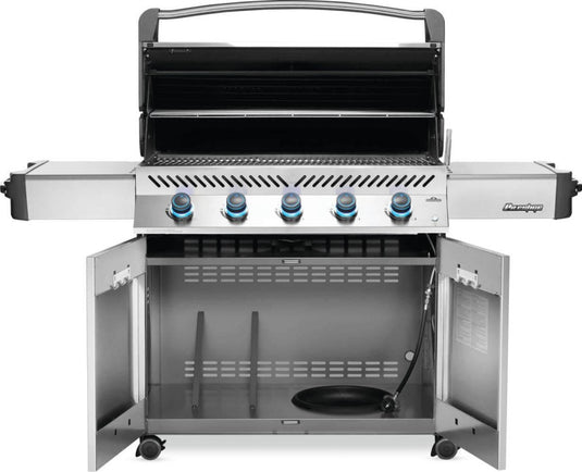 Napoleon Prestige® Gas Grill 665