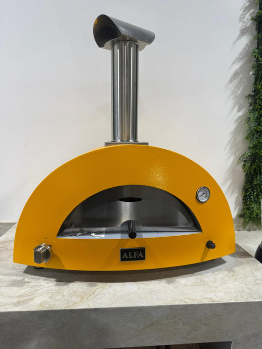 Alfa MODERNO 3 Pizze Pizza Oven open box unit made in Italy for outdoor cooking