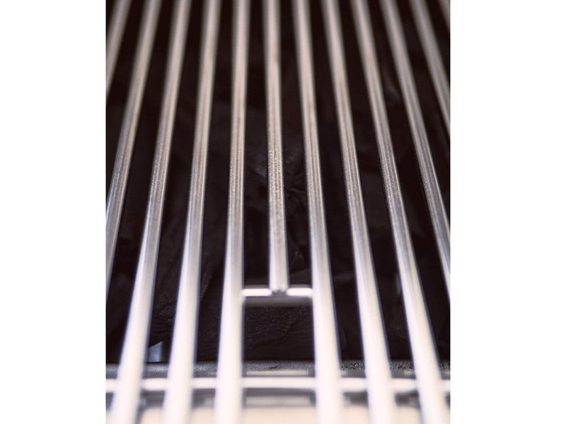 Load image into Gallery viewer, Delta Heat 32-inch built-in 3-burner gas grill with infrared sear zone rotisserie burner and black control panel
