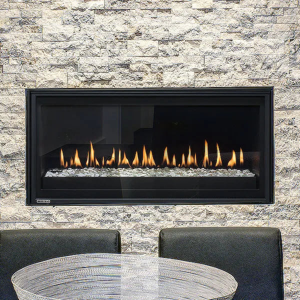 Load image into Gallery viewer, Montigo Phenom PL42DF Direct Vent Gas Fireplace
