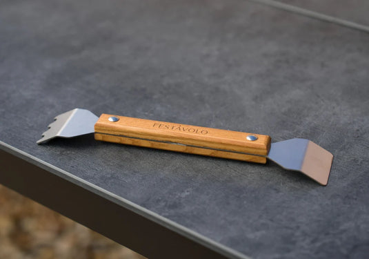 Festavolo Grill Cleaning Spatula with stainless steel scraper and thermo-ash handle