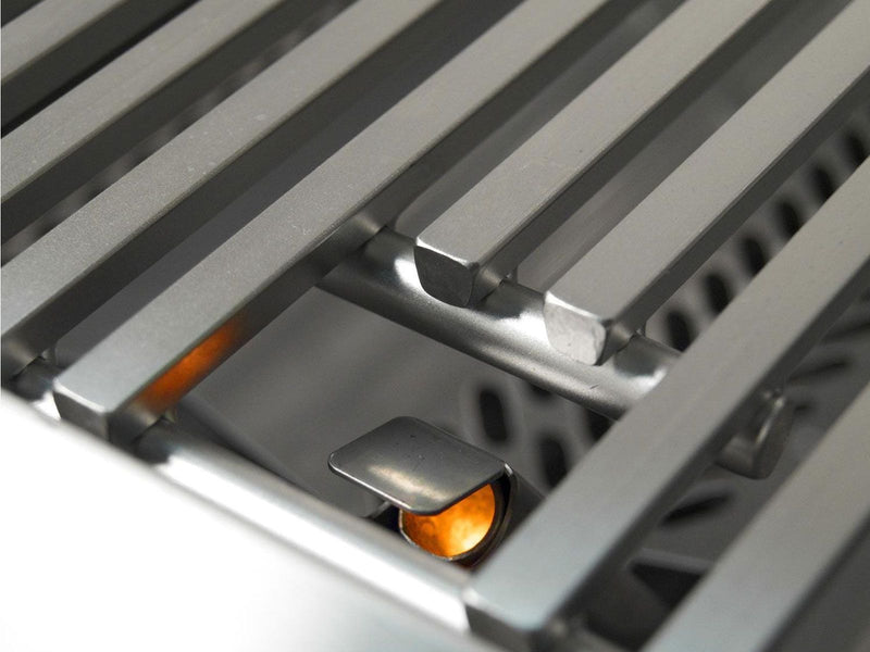 Load image into Gallery viewer, Fire Magic Choice C430s 24-Inch Gas Grill on Patio Post with Fold-Out Shelves and Timer
