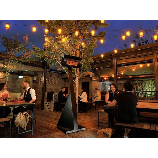 HEATSTRIP Portable propane heater providing radiant heat in a commercial outdoor dining area