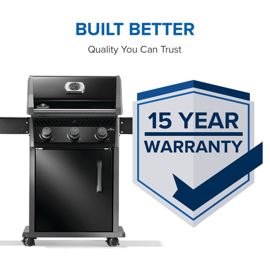 Napoleon Rogue® 425 Gas Grill with 3 Burners and Stainless Steel Cooking Grids