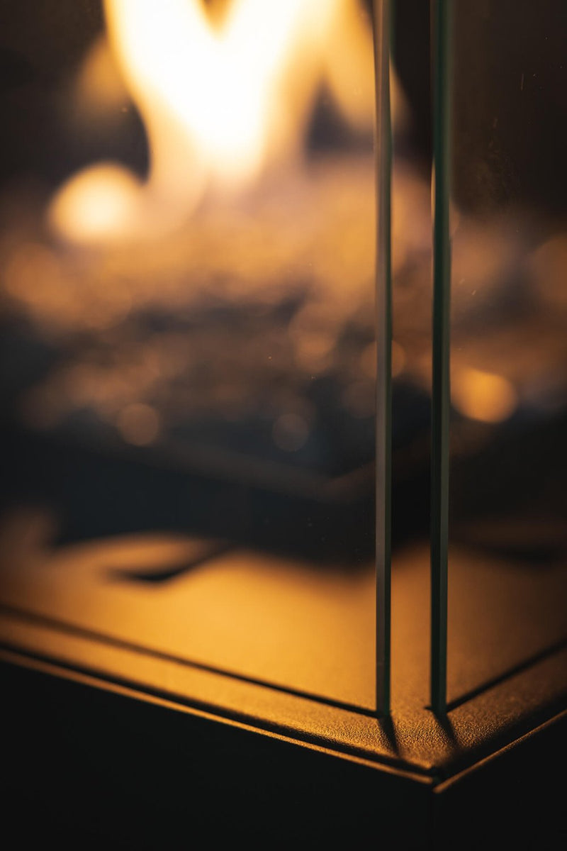 Load image into Gallery viewer, Close-up of Planika Lighthouse portable gas heater
